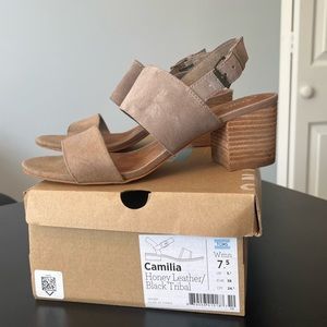 toms leather sandals